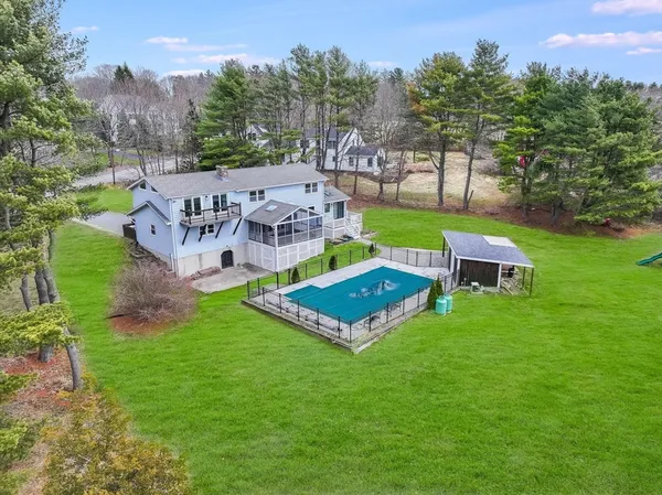 $1,699,000 | 124 Everett Street, Natick, MA 01760