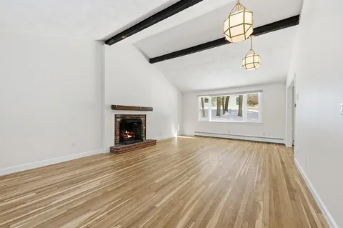 $1,699,000 | 124 Everett Street, Natick, MA 01760