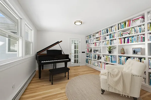 $1,699,000 | 124 Everett Street, Natick, MA 01760