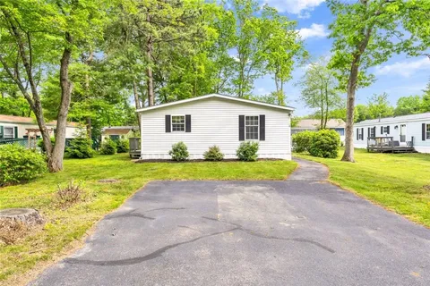$189,000 | 13 Liena Rose Way, Coventry, RI 02816