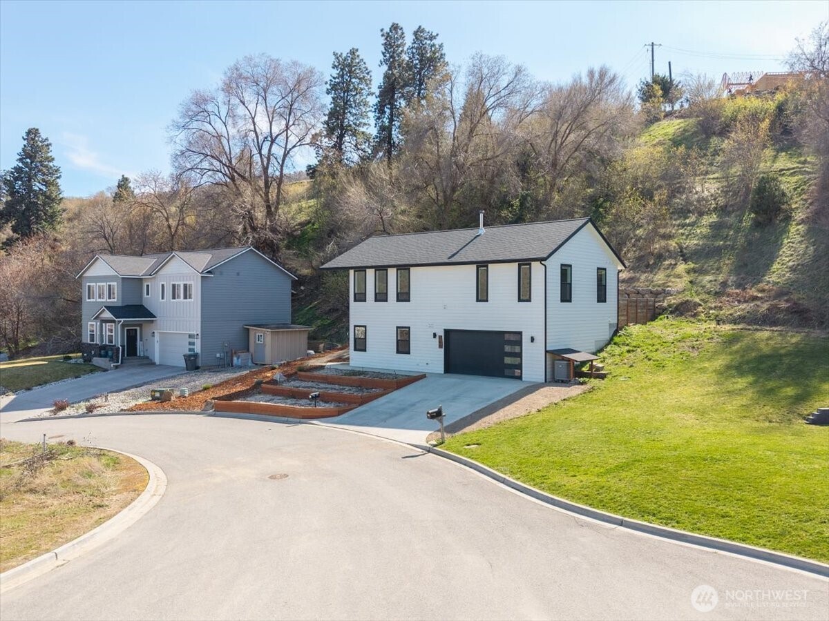 103 Hassan Street Cashmere, WA 98815 - Photo 33 of 34