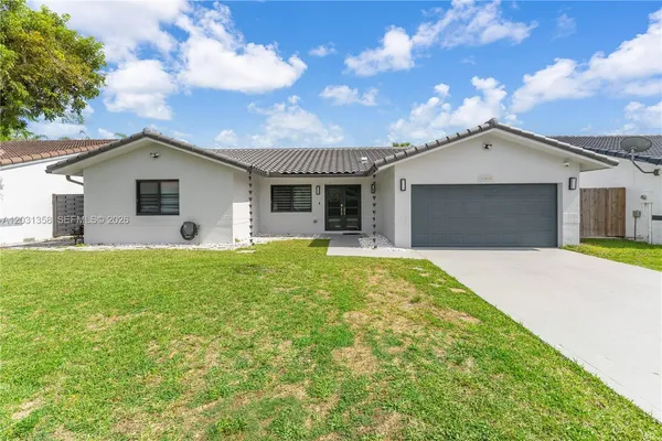 $785,000 | 15842 Southwest 105th Street, Miami, FL 33196