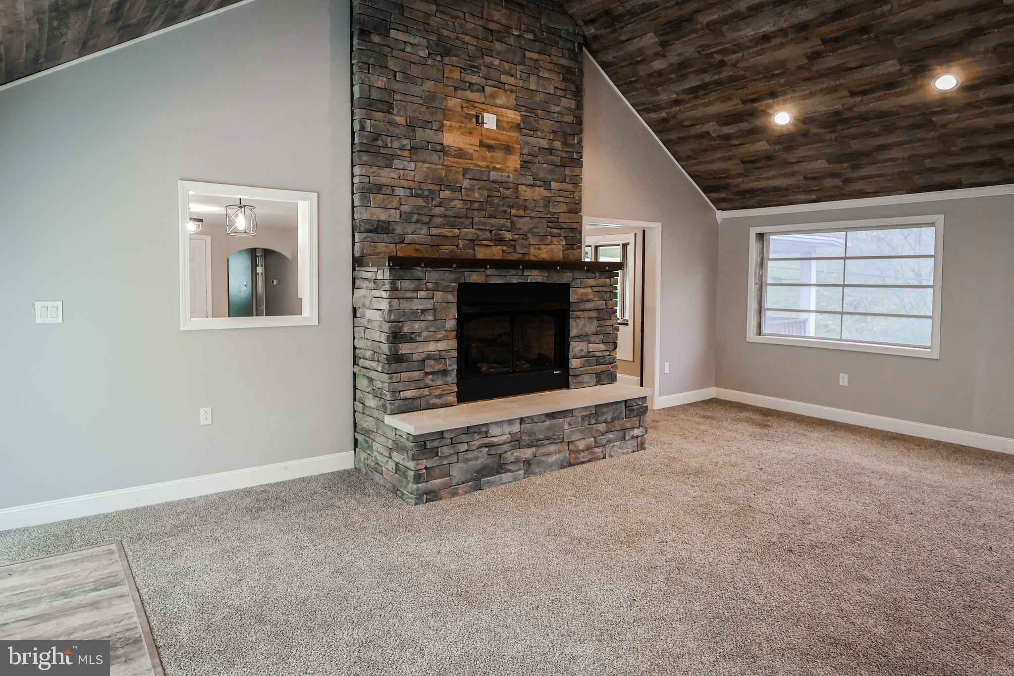989 Blackhawk Road Beaver Falls, PA 15010 - Photo 14 of 24
