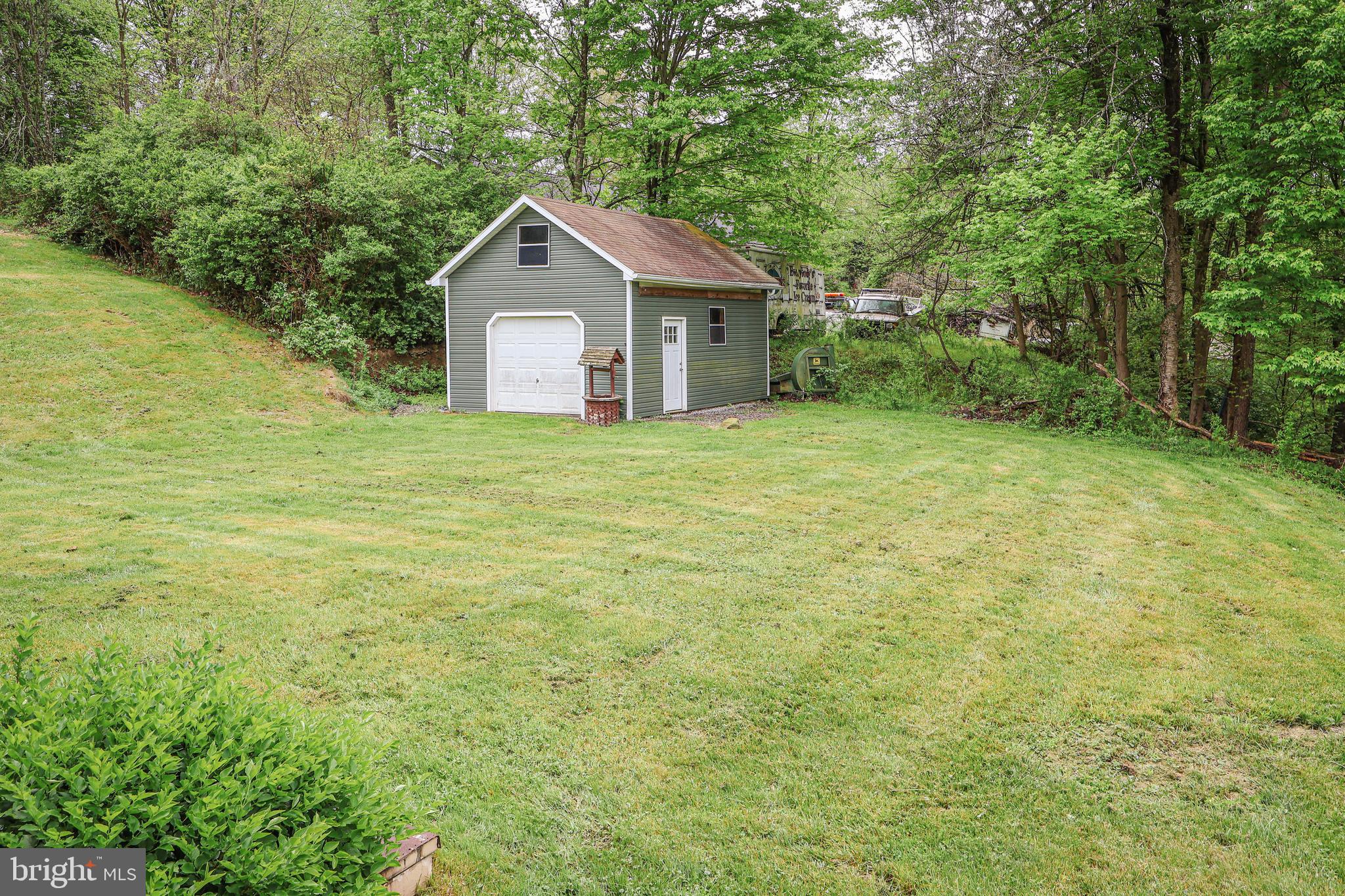 989 Blackhawk Road Beaver Falls, PA 15010 - Photo 24 of 24
