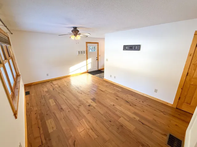 $285,000 | 360 Country Land Drive, Haverhill, NH 03765