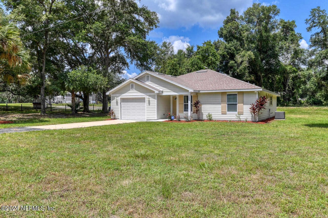 101 Killian Drive Hawthorne, FL 32640 - Photo 2 of 34 FRONT OF HOME