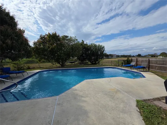 $359,999 | 5662 Marvell Avenue, Orlando, FL 32839