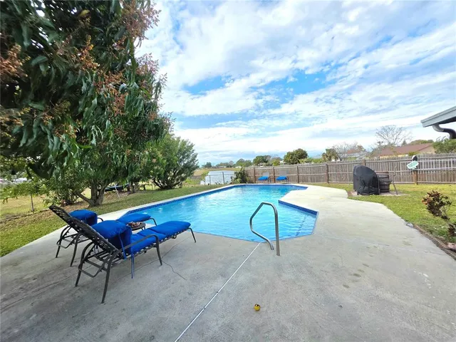 $359,999 | 5662 Marvell Avenue, Orlando, FL 32839