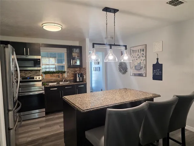 $359,999 | 5662 Marvell Avenue, Orlando, FL 32839