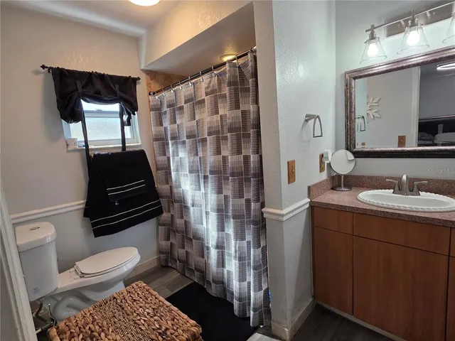 $359,999 | 5662 Marvell Avenue, Orlando, FL 32839