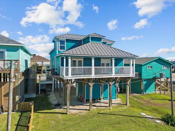 $500,000 | 13011 Coronado Drive, Freeport, TX 77541