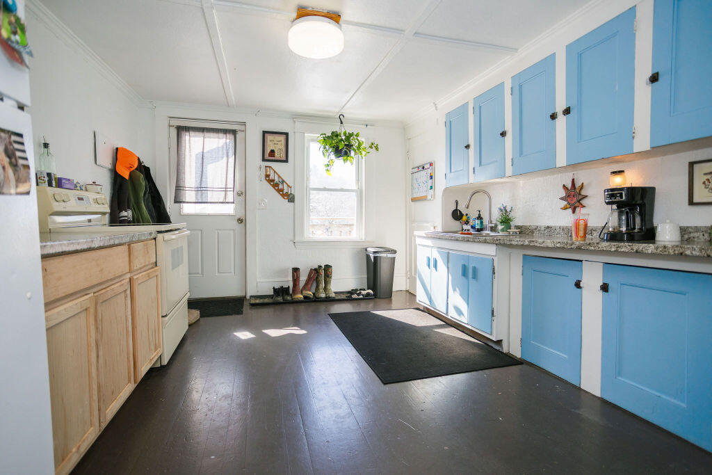 133 Croswell Road Farmington, ME 04938 - Photo 6 of 65