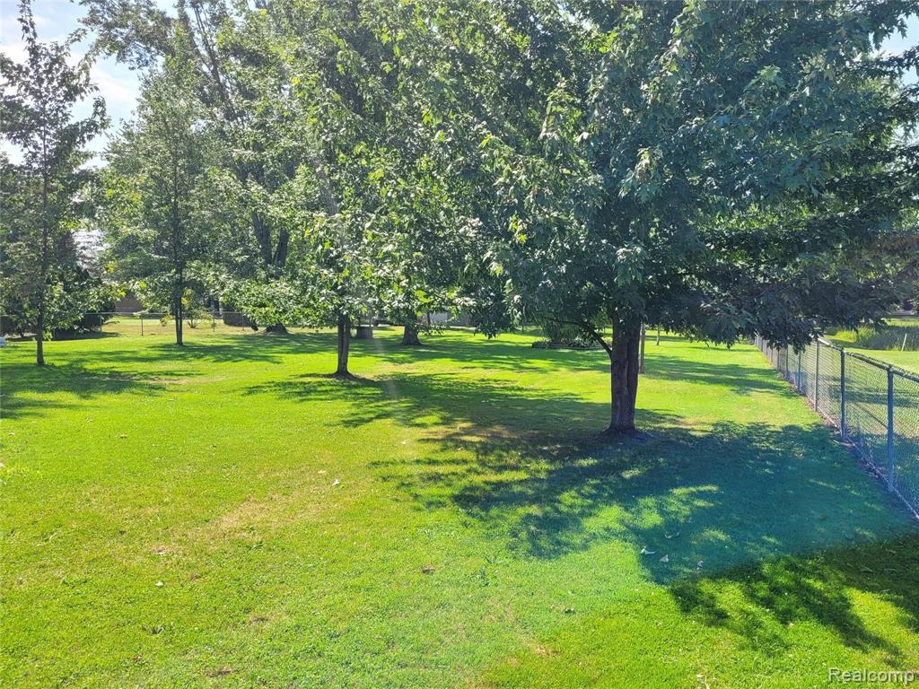 48722 Sugarbush Road Chesterfield, MI 48047 - Photo 35 of 41