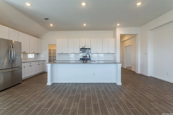 $2,900 | 6014 Cerulean Lane, Bulverde, TX 78163