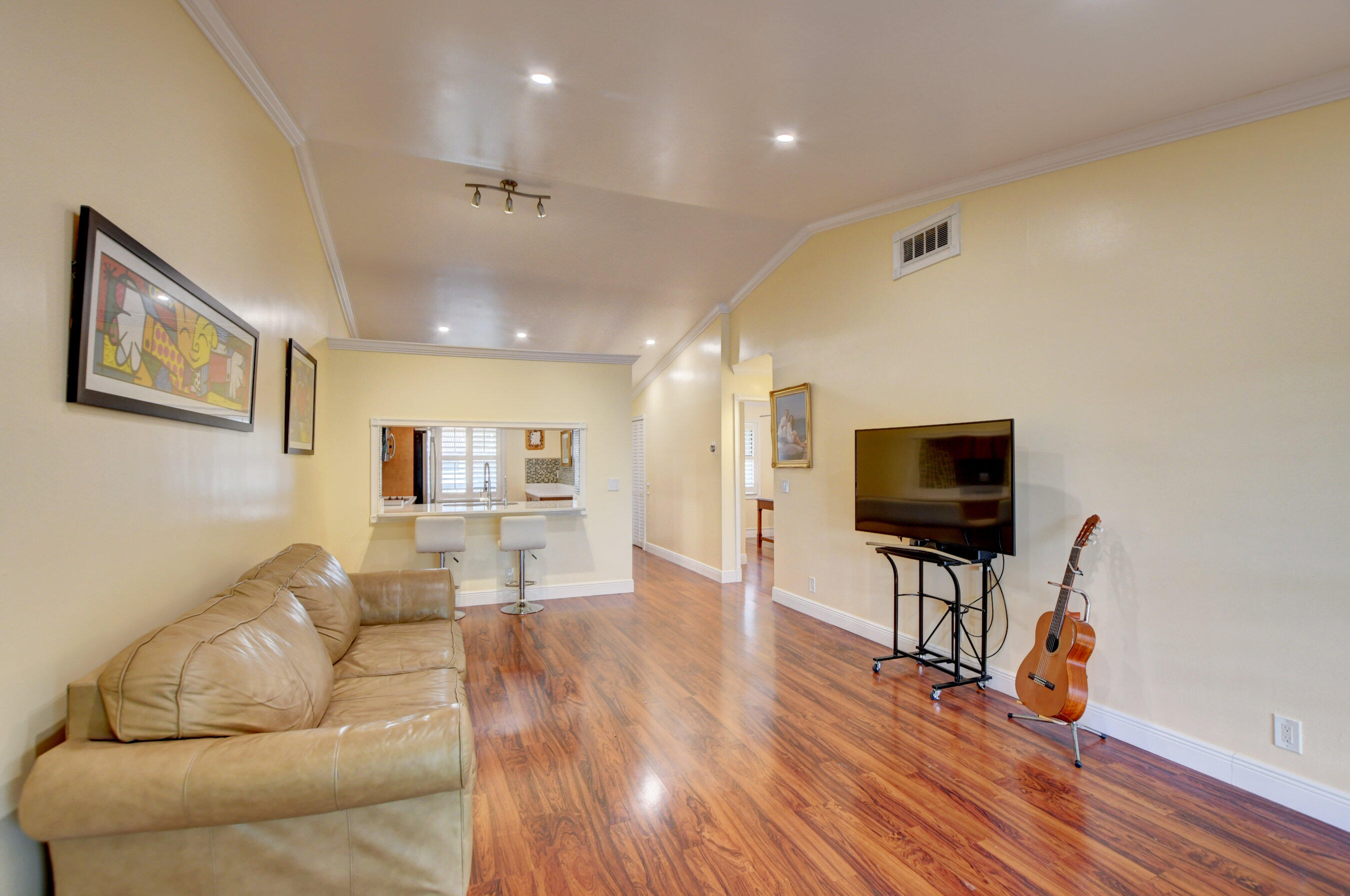 22159 Palms Way, Unit 201 Boca Raton, FL 33433 - Photo 8 of 25 Living Room
