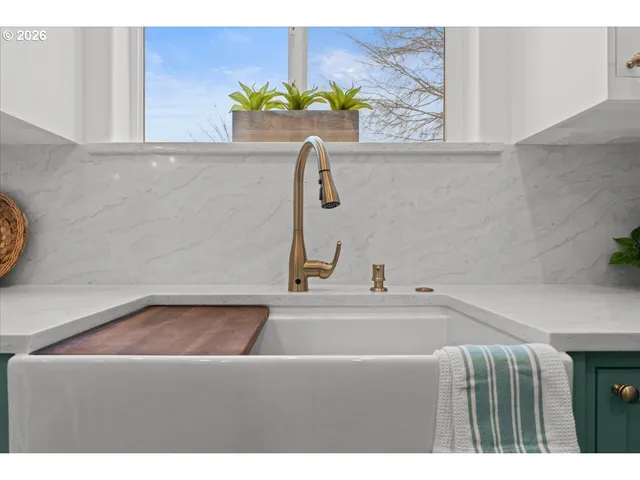 $650,000 | 11595 Southwest Butte Lane, Beaverton, OR 97008