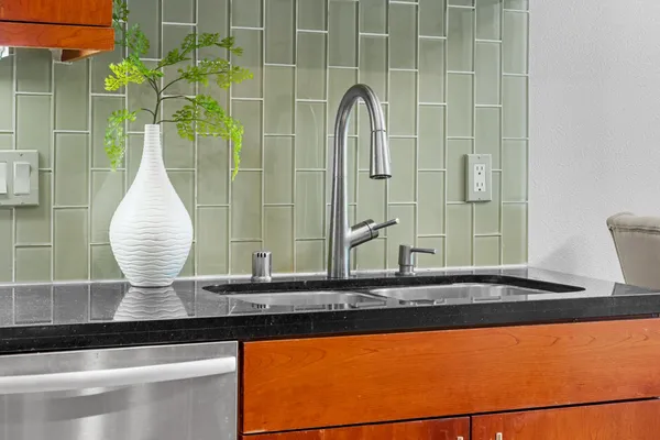 $549,000 | 2025 S Street, Unit 202, Sacramento, CA 95811