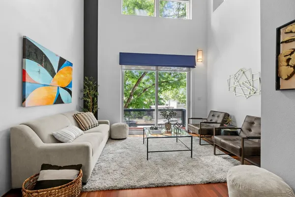 $549,000 | 2025 S Street, Unit 202, Sacramento, CA 95811