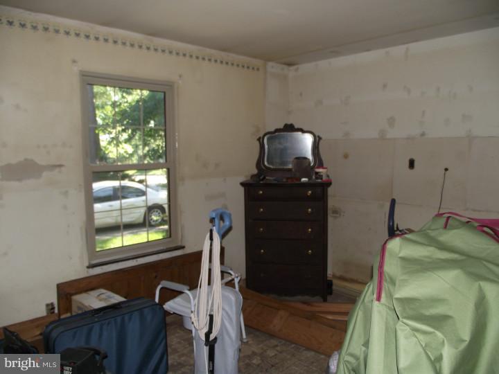 24 Old Farm Road Sicklerville, NJ 08081 - Photo 18 of 25 Bedroom 2