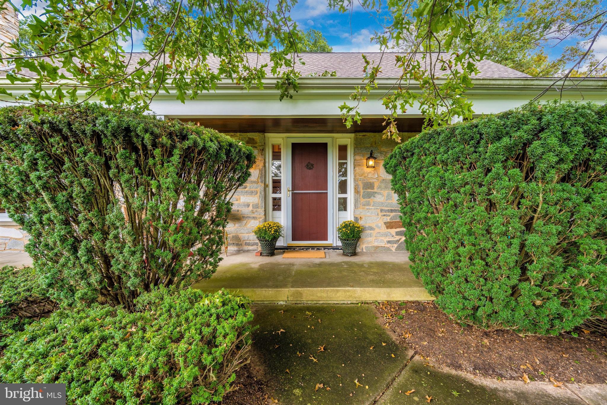7411 Round Hill Road Frederick, MD 21702 - Photo 4 of 71 Gallery Image 4