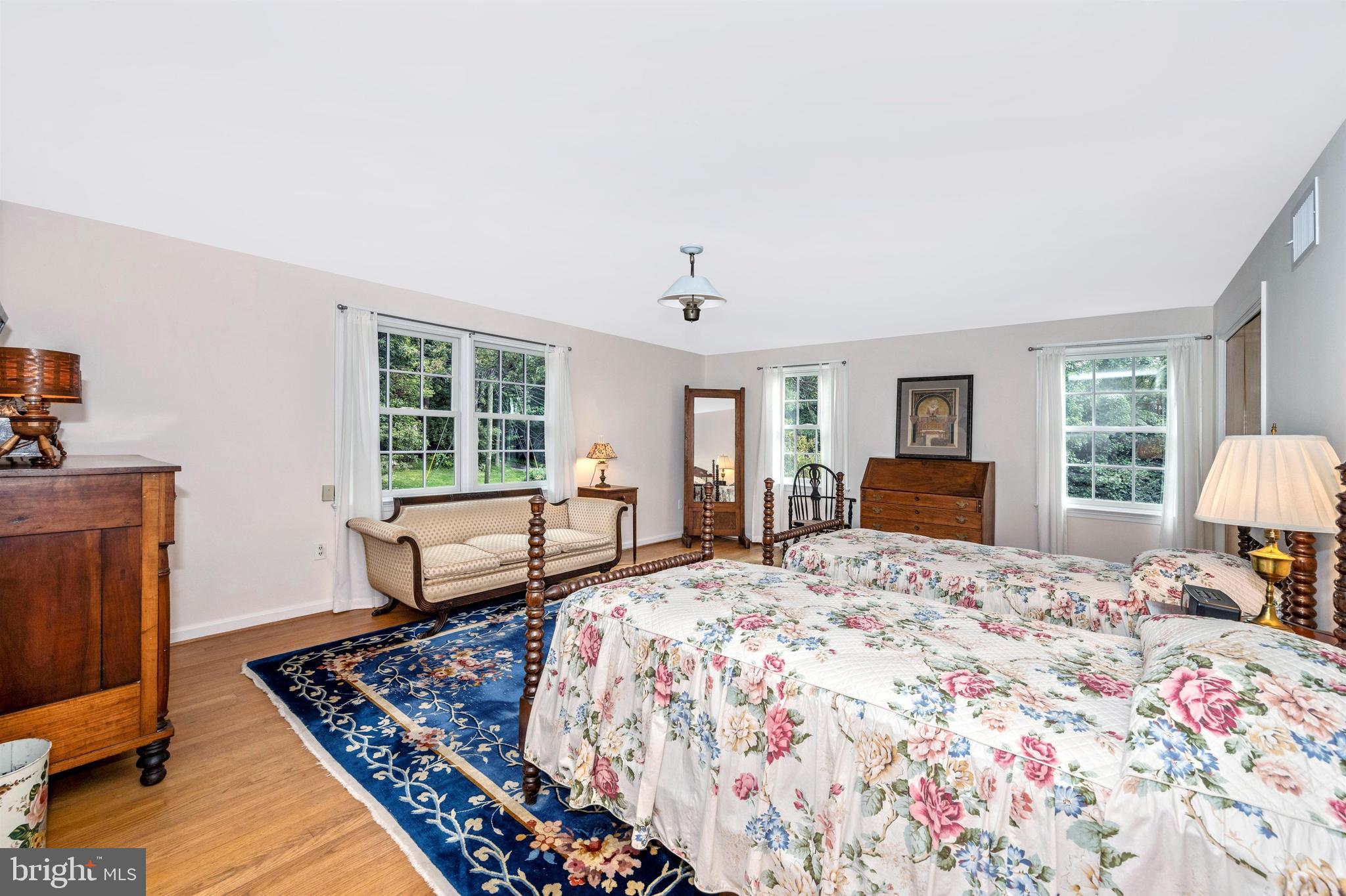7411 Round Hill Road Frederick, MD 21702 - Photo 35 of 71 Gallery Image 35