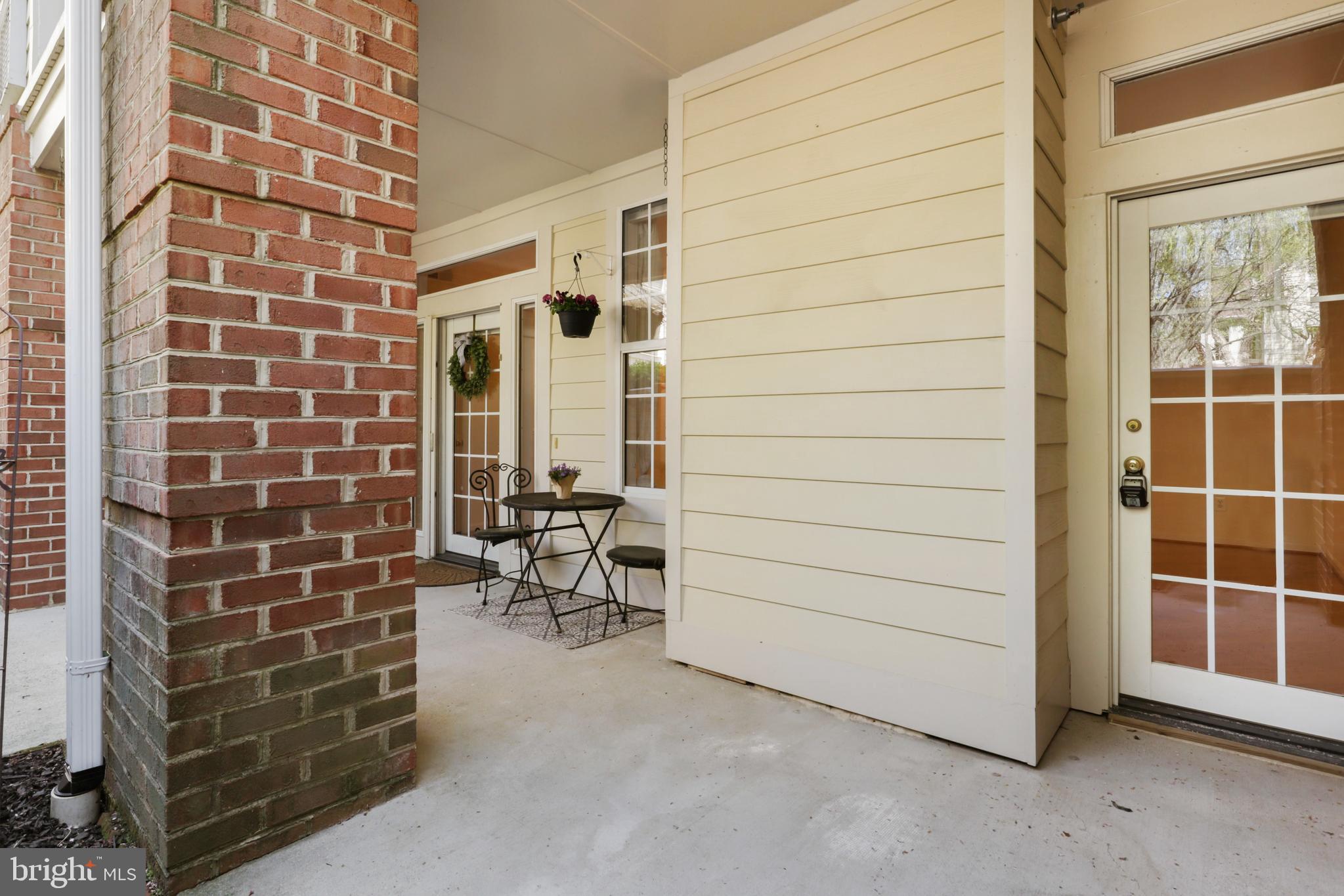 11313 Sundial Court, Unit 208 Reston, VA 20194 - Photo 7 of 30 Two doors keeps the flow going throughout