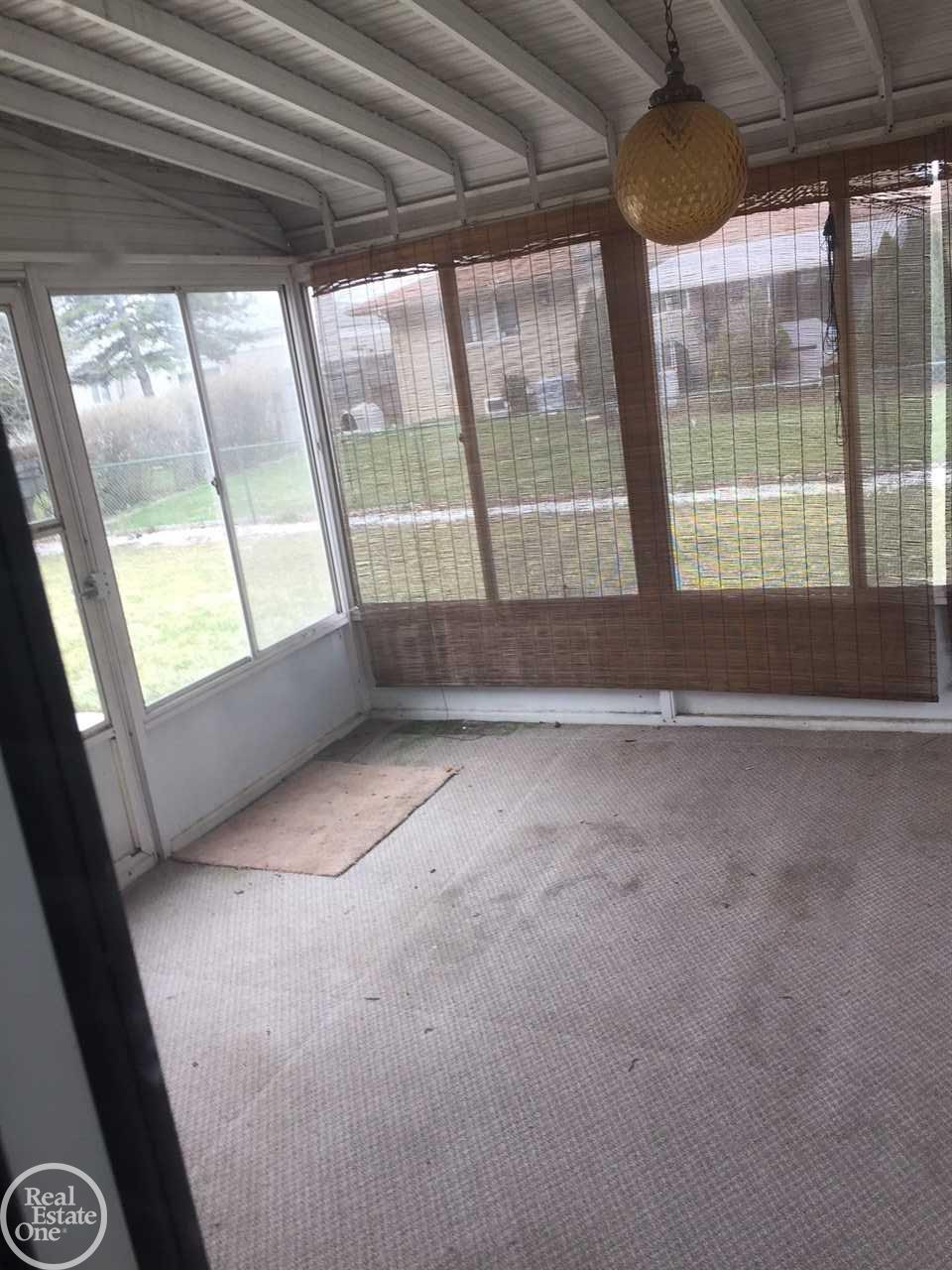 25153 Rubin Road Warren, MI 48089 - Photo 16 of 27