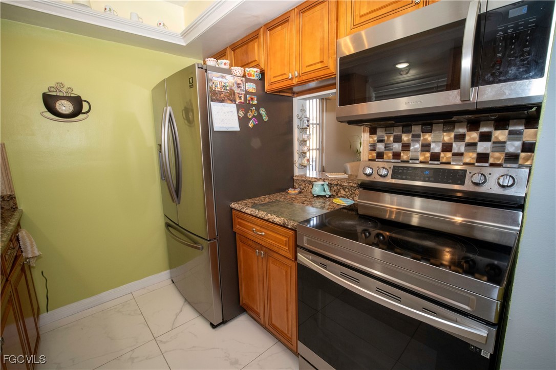 2201 Orchid Road Lehigh Acres, FL 33936 - Photo 7 of 23 Gallery Image 7