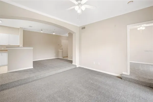 $1,695 | 9301 Crescent Loop Circle, Unit 206, Tampa, FL 33619