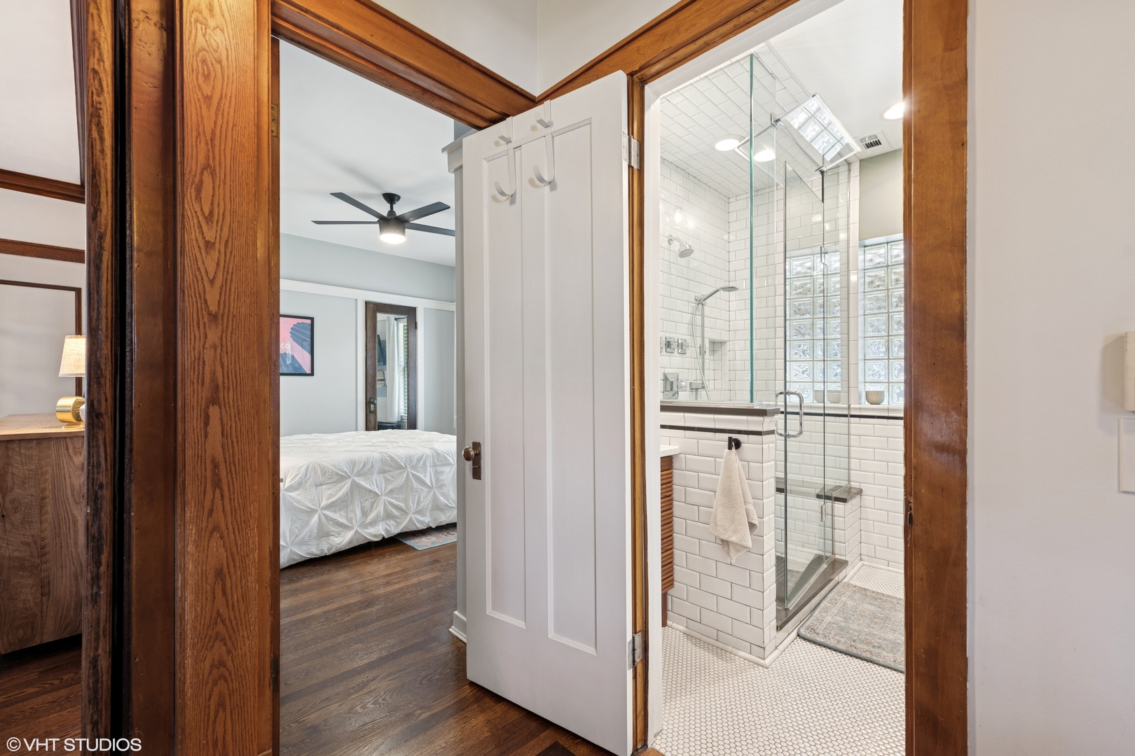 4051 North Keystone Avenue Chicago, IL 60641 - Photo 8 of 31