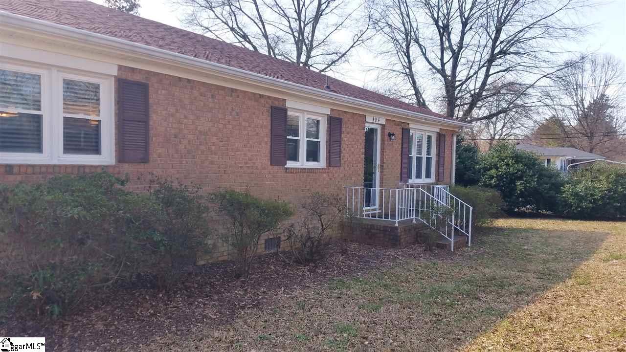 404 Syphrit Road Wellford, SC 29385 - Photo 20 of 22 Gallery Image 20