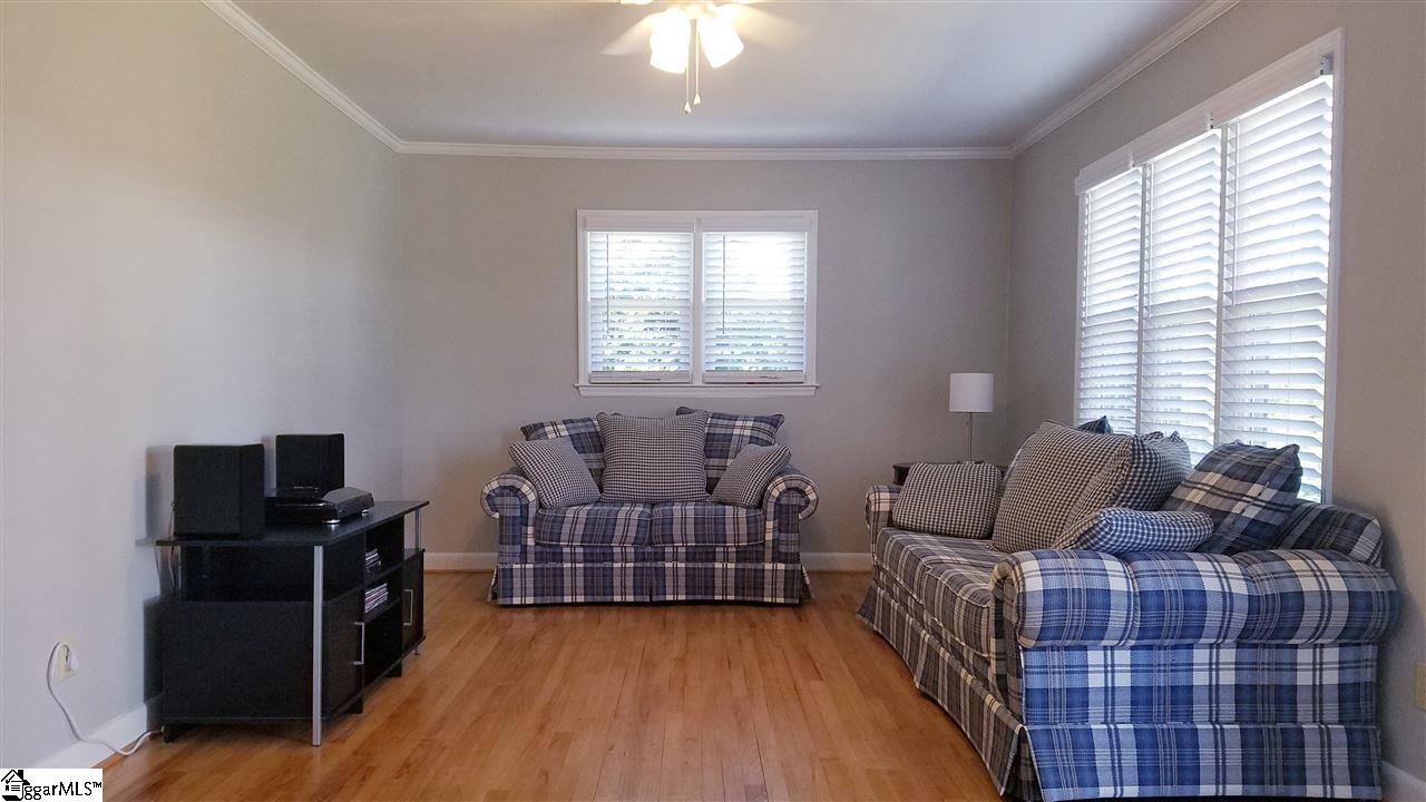 404 Syphrit Road Wellford, SC 29385 - Photo 10 of 22 Gallery Image 10
