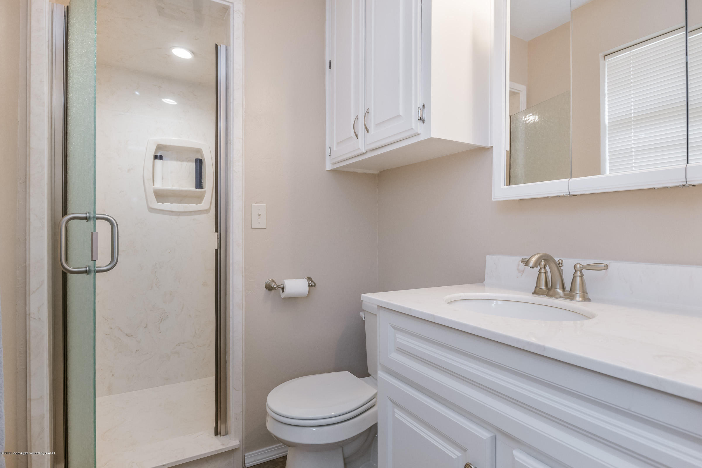 5055 White Fence Road Canyon, TX 79015 - Photo 17 of 29 Master Bathroom