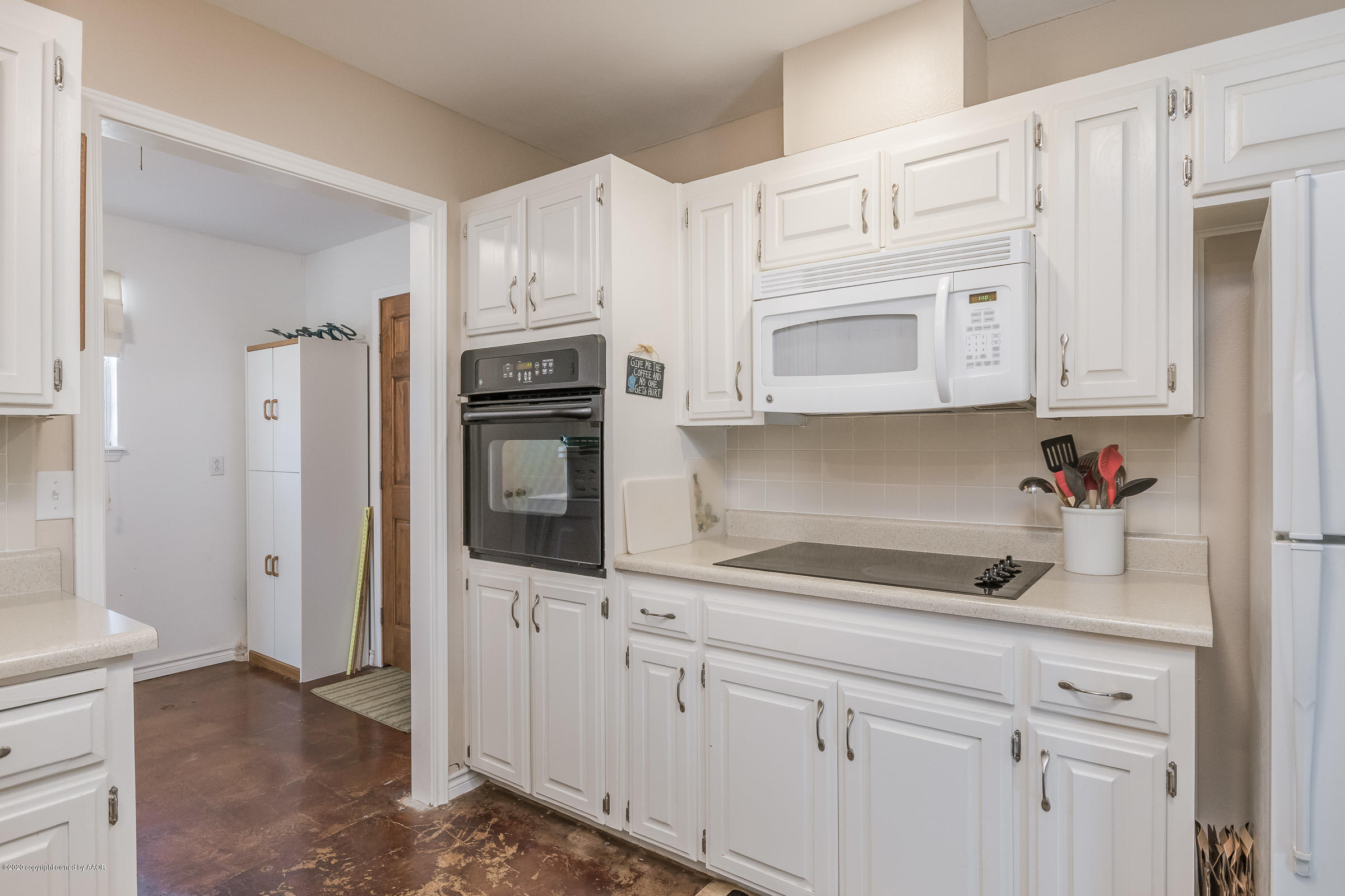 5055 White Fence Road Canyon, TX 79015 - Photo 8 of 29 Kitchen-3