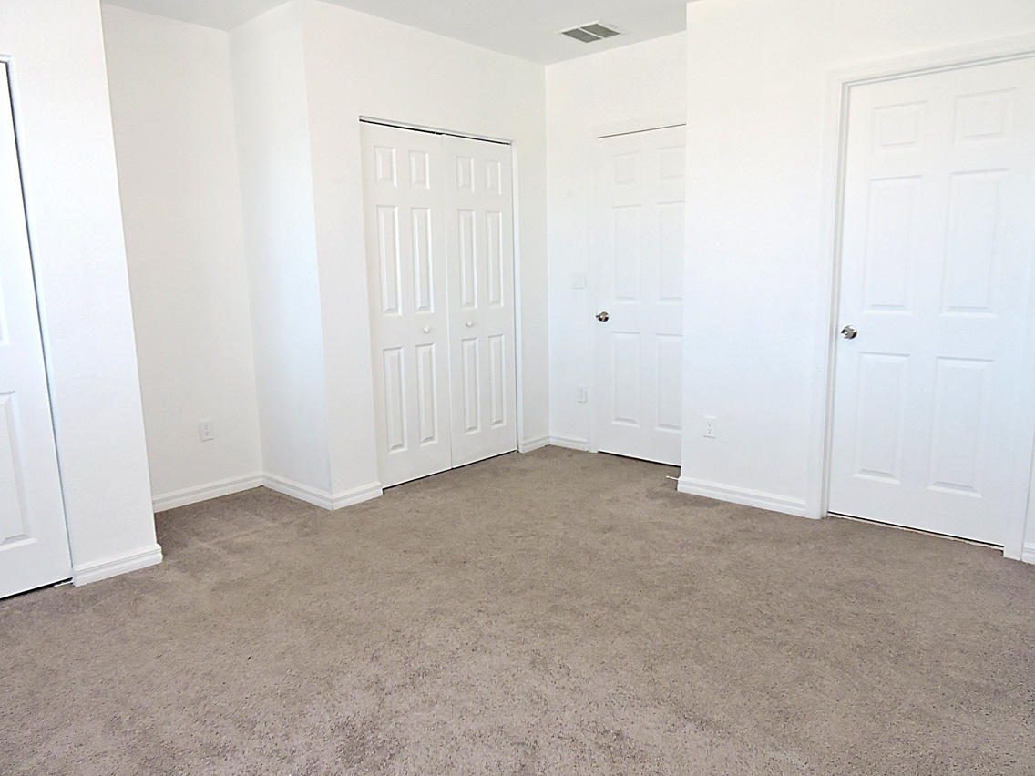 1986 Alamanda Way Riviera Beach, FL 33404 - Photo 33 of 49 a view of an empty room