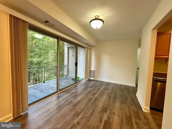 $174,000 | 12403 Braxfield Court, Unit 12, Rockville, MD 20852