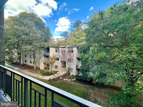 $174,000 | 12403 Braxfield Court, Unit 12, Rockville, MD 20852