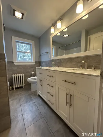 $2,800 | 62 West Elderkin Avenue, Groton, CT 06340