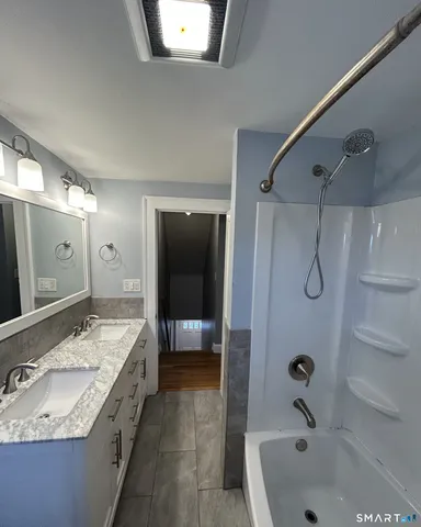 $2,800 | 62 West Elderkin Avenue, Groton, CT 06340