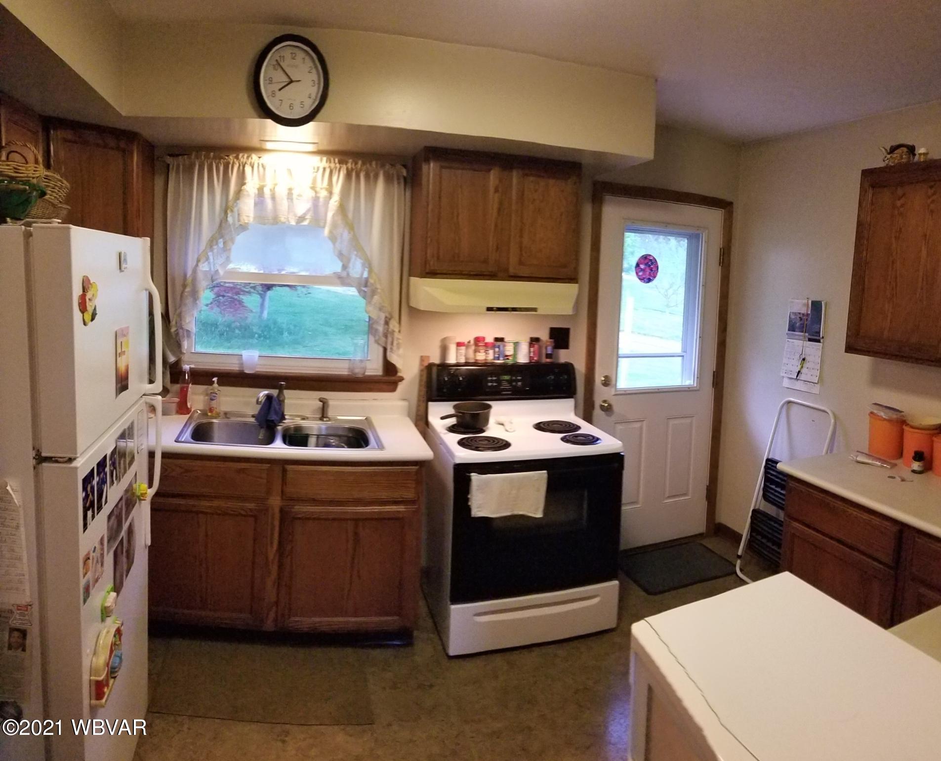 347 Harris Lane Montoursville, PA 17754 - Photo 13 of 24 Gallery Image 13
