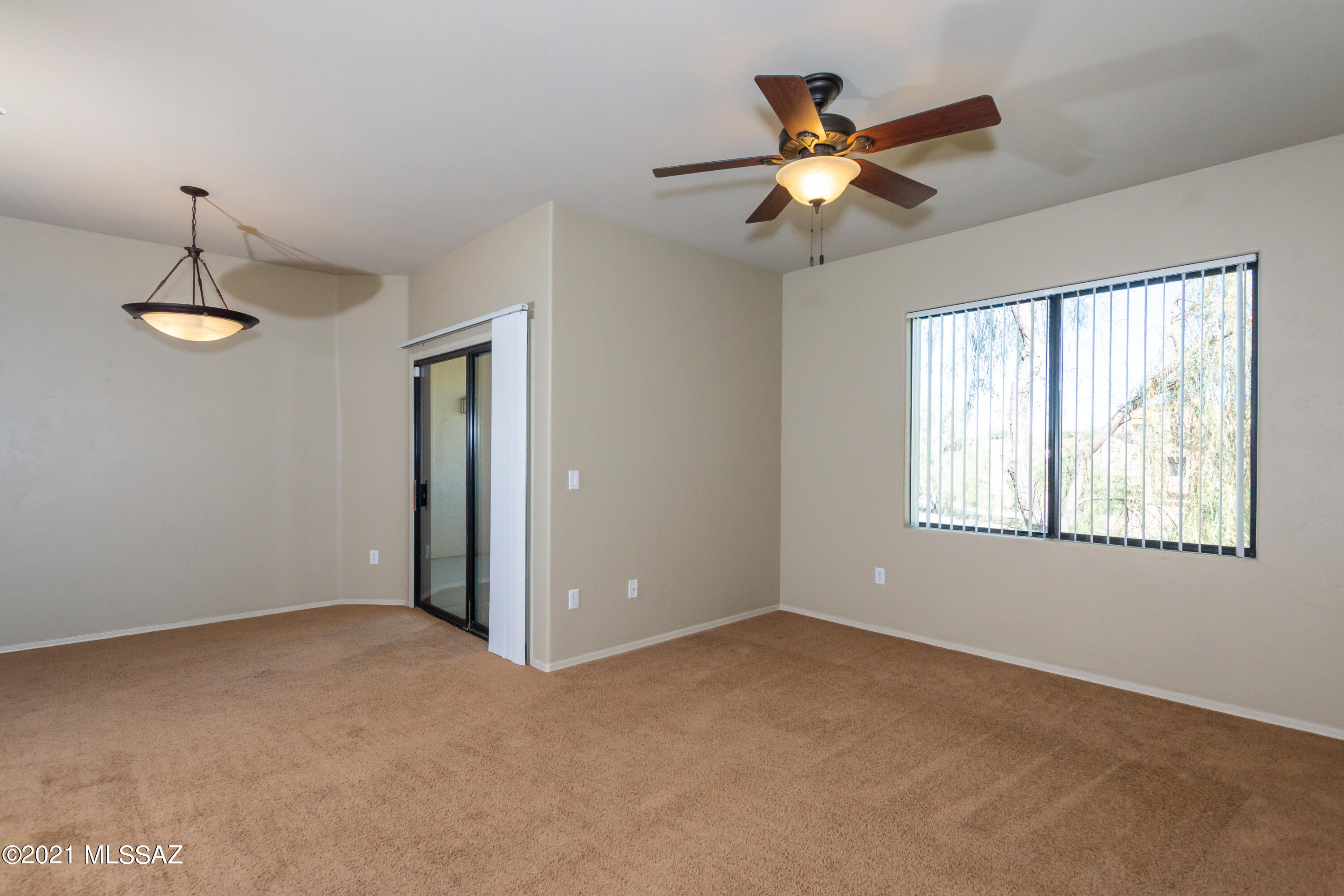 2550 East River Road, Unit 13305 Tucson, AZ 85718 - Photo 5 of 30