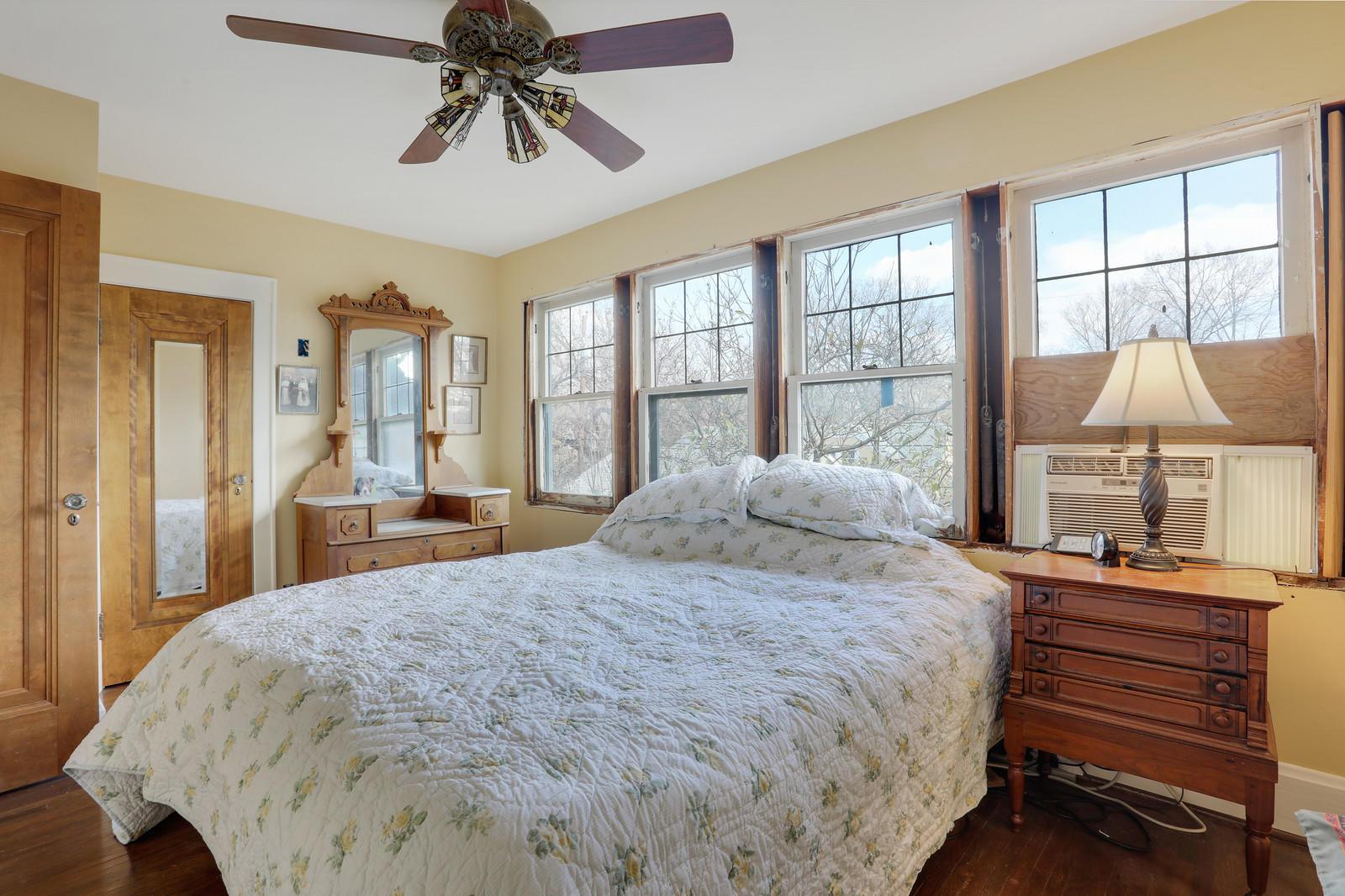 1094 Lincoln Road Columbus, OH 43212 - Photo 21 of 34