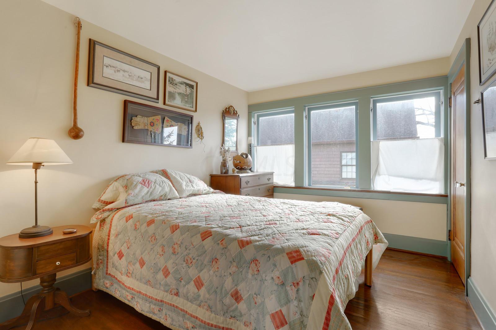 1094 Lincoln Road Columbus, OH 43212 - Photo 26 of 34