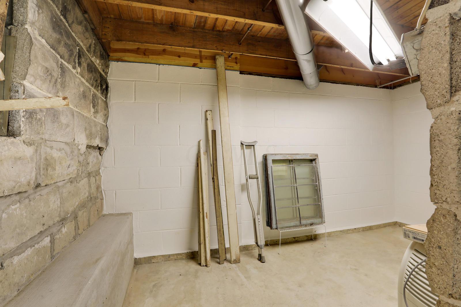 1094 Lincoln Road Columbus, OH 43212 - Photo 27 of 34