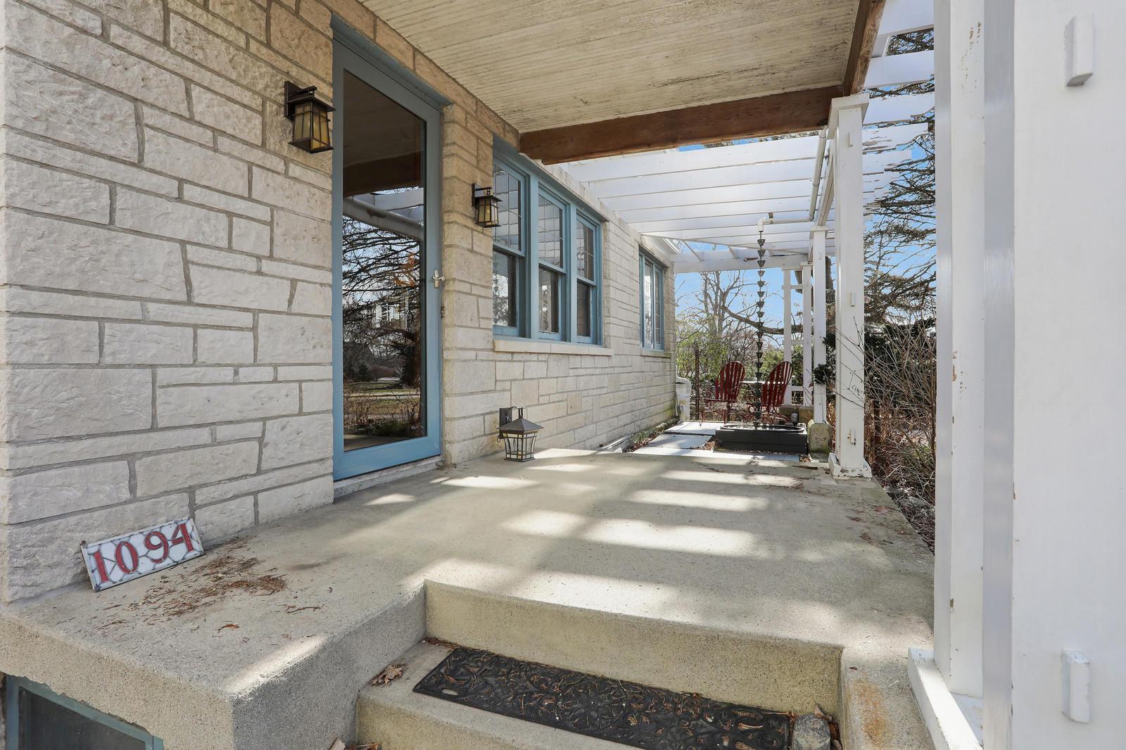 1094 Lincoln Road Columbus, OH 43212 - Photo 5 of 34
