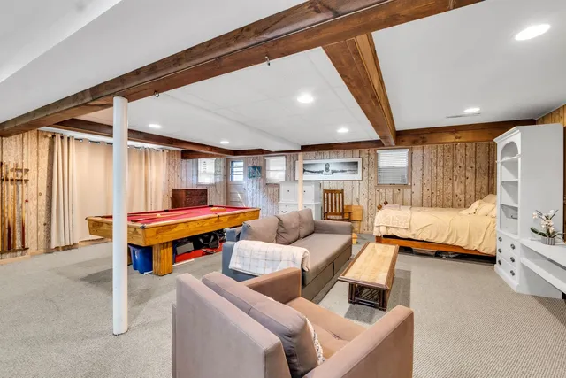 $875,000 | 4018 Pitzen Road, Johnsburg, IL 60051