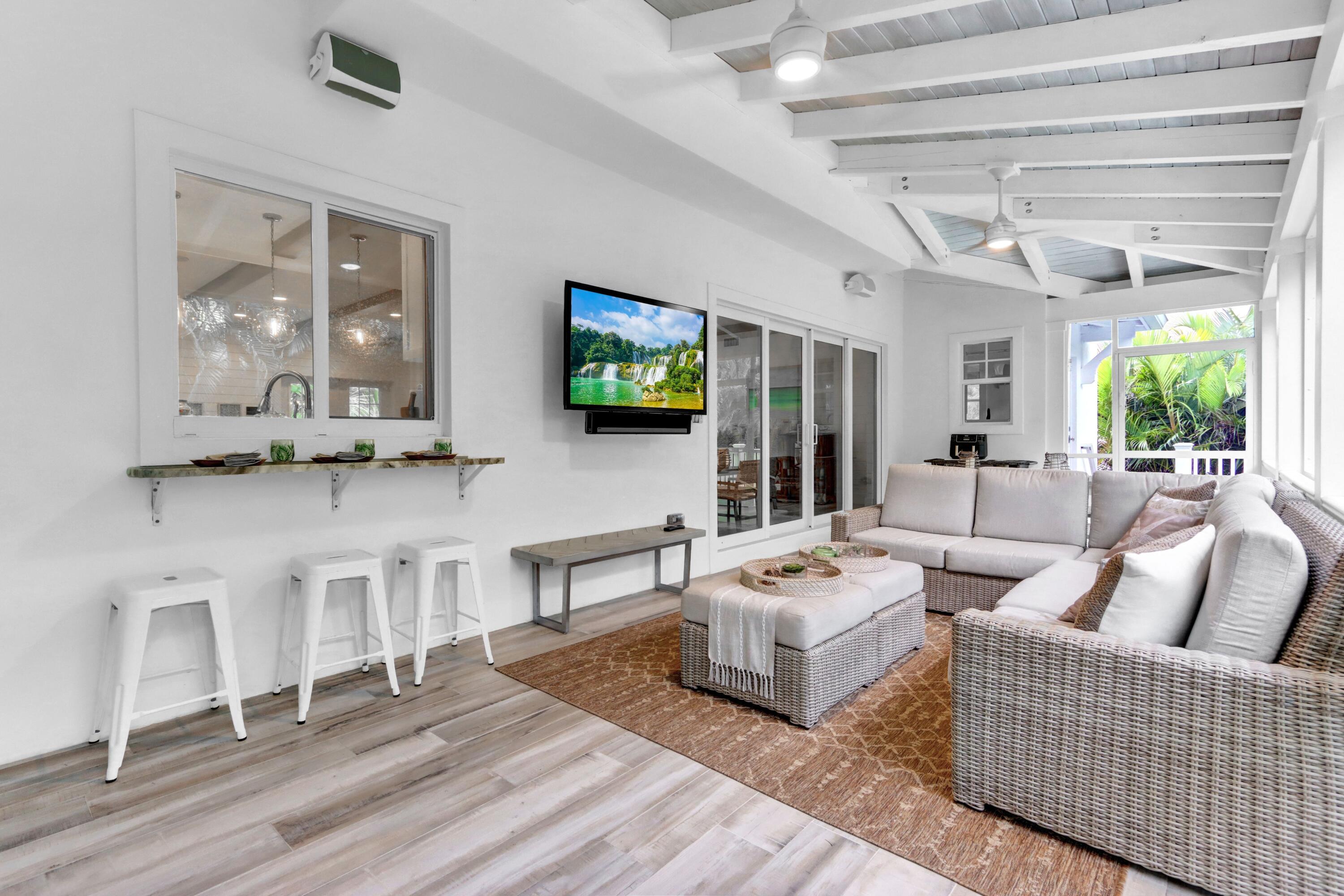 1027 Bay Street Delray Beach, FL 33483 - Photo 13 of 42 SnUCQ5Gk