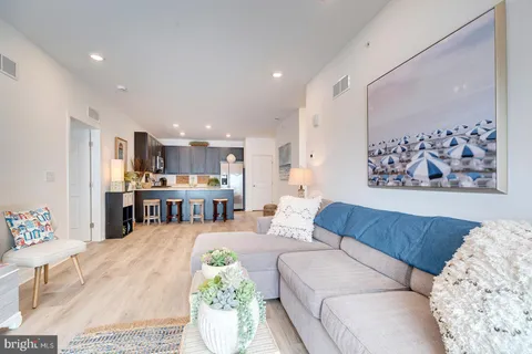 $499,000 | 33548 Old Salt Lane, Unit 2204, Lewes, DE 19958