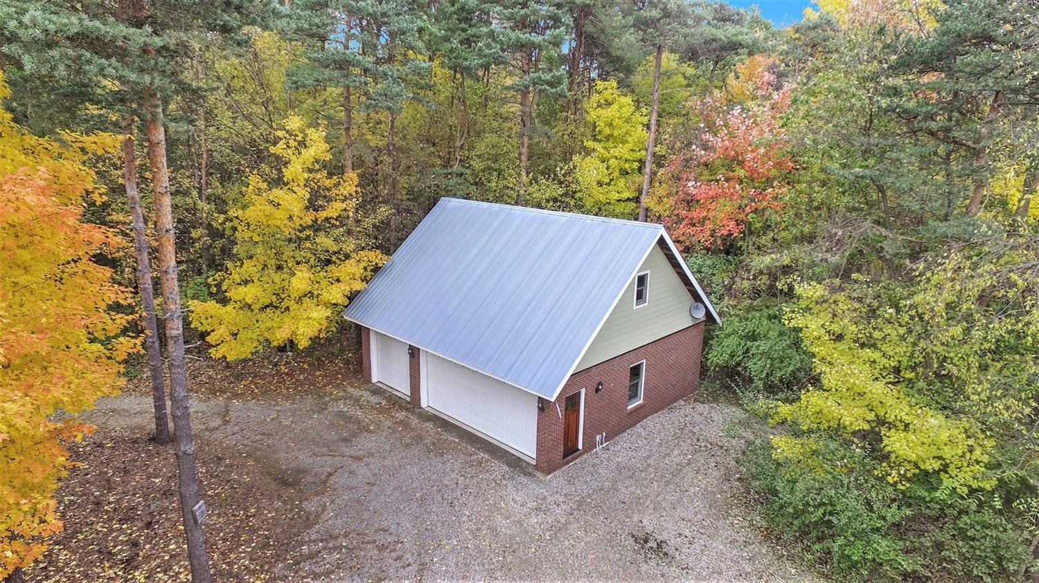 13891 Riker Road Chelsea, MI 48118 - Photo 9 of 60 Photo 9