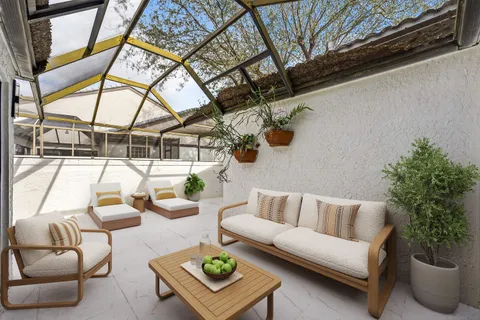 $749,900 | 6 Clubhouse Lane, Boynton Beach, FL 33436